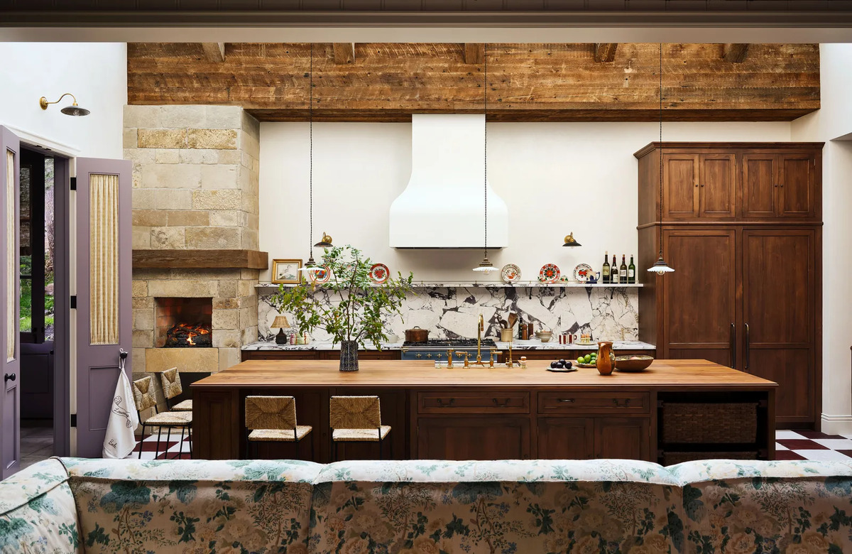 Surrounded by mountains: Kendall Jenner unveils her new california home