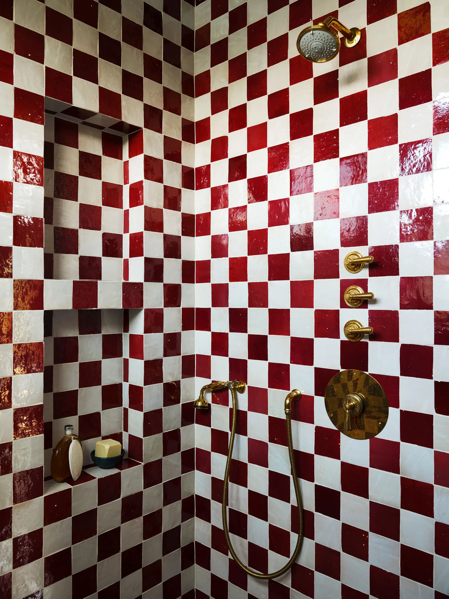 Surrounded by mountains: Kendall Jenner unveils her new california home