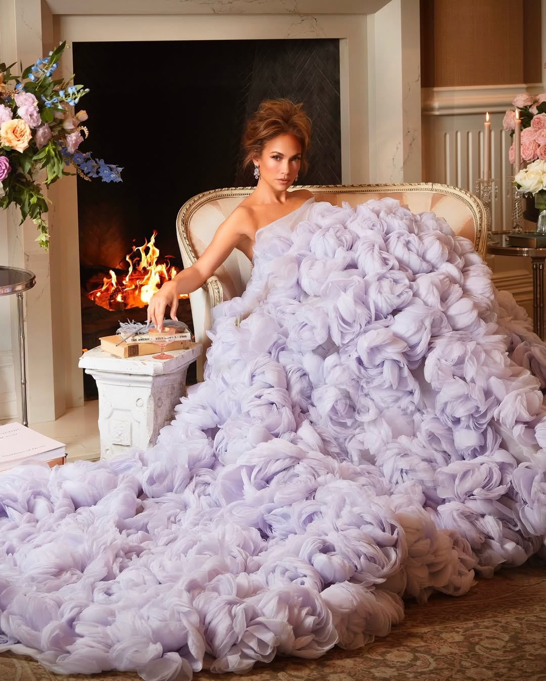 Bild des Tages: Jennifer Lopez in einem luxuriösen, von «Bridgerton» inspirierten Kleid