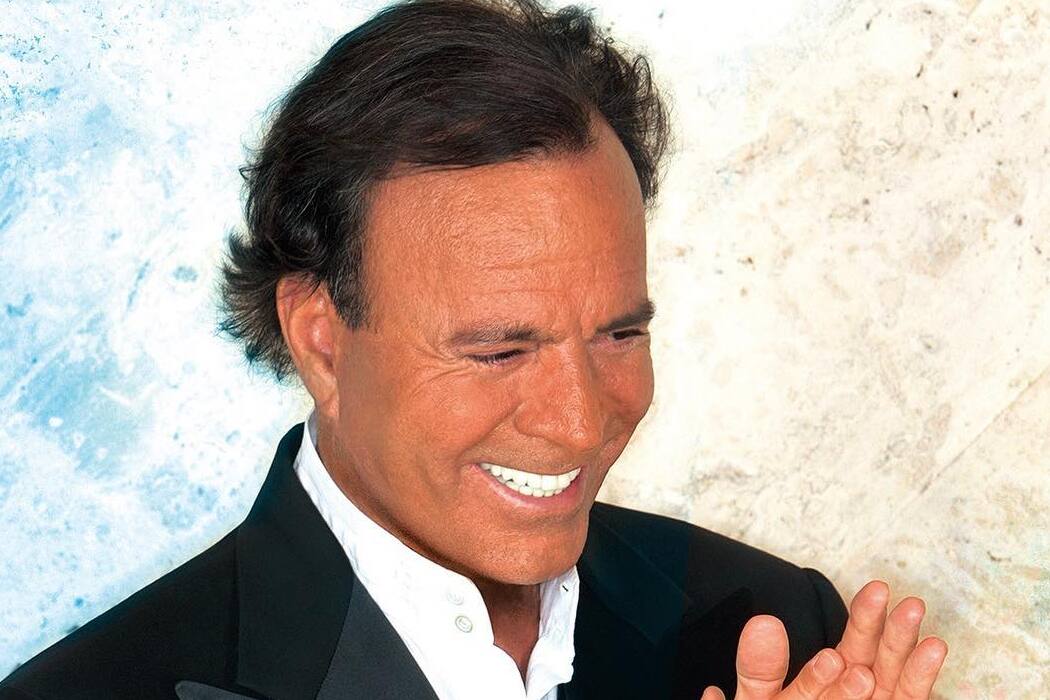82-year-old Julio Iglesias accused of sexualised abuse