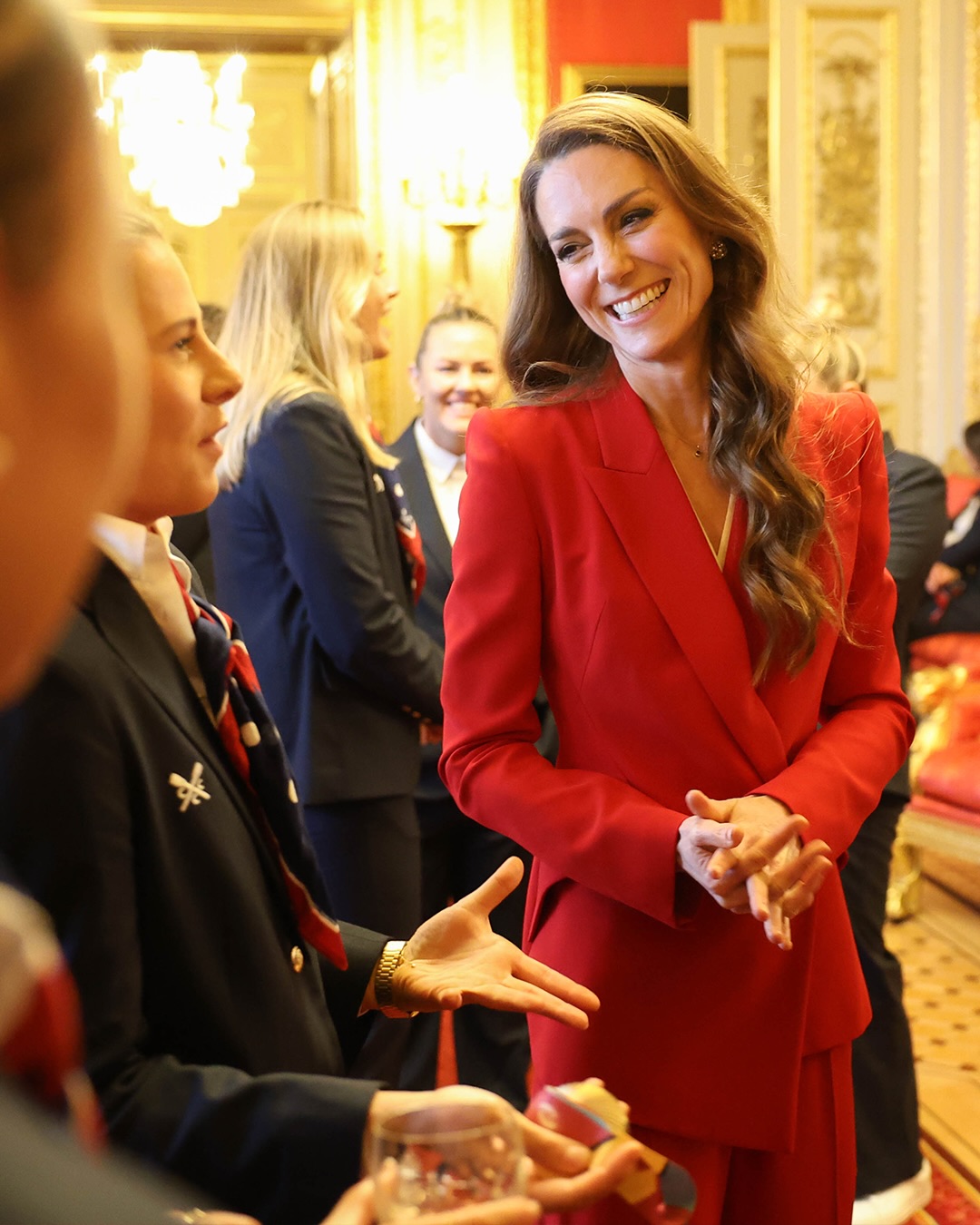 Kate Middleton mit neuer Haarfarbe beim ersten Staatsempfang des Jahres