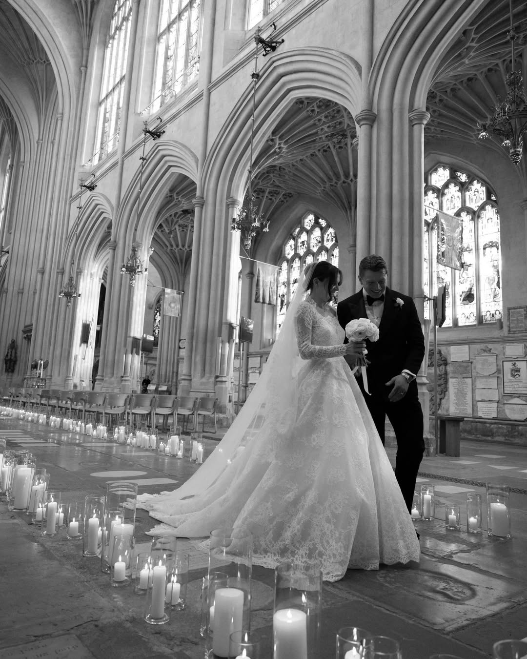 Gordon Ramsay hat seine Tochter verheiratet: erste Fotos und Details der Hochzeit