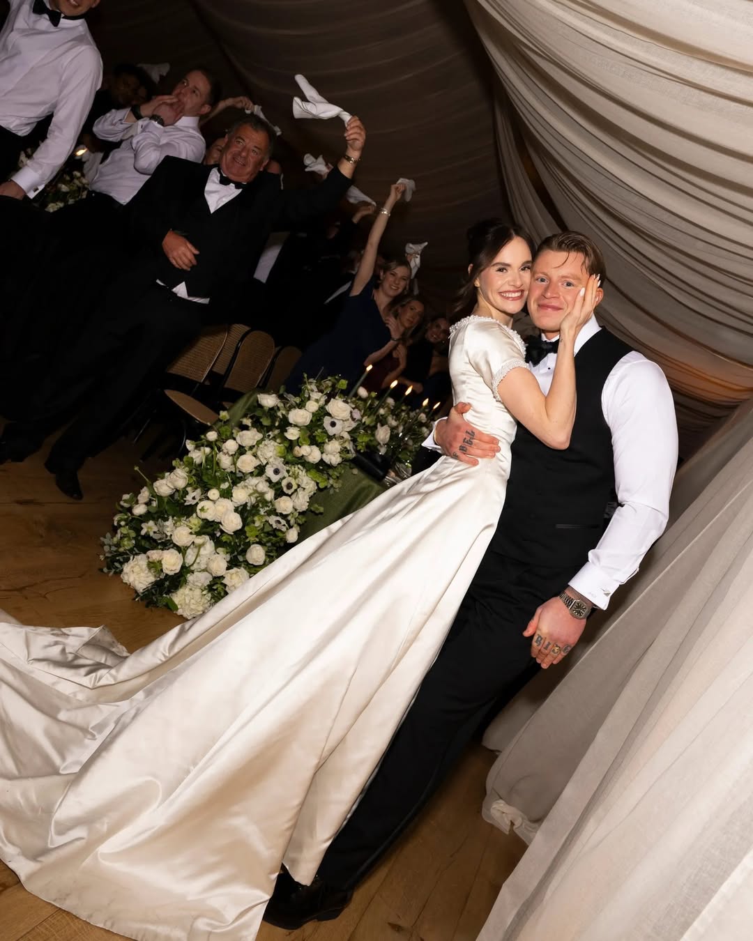 Gordon Ramsay hat seine Tochter verheiratet: erste Fotos und Details der Hochzeit