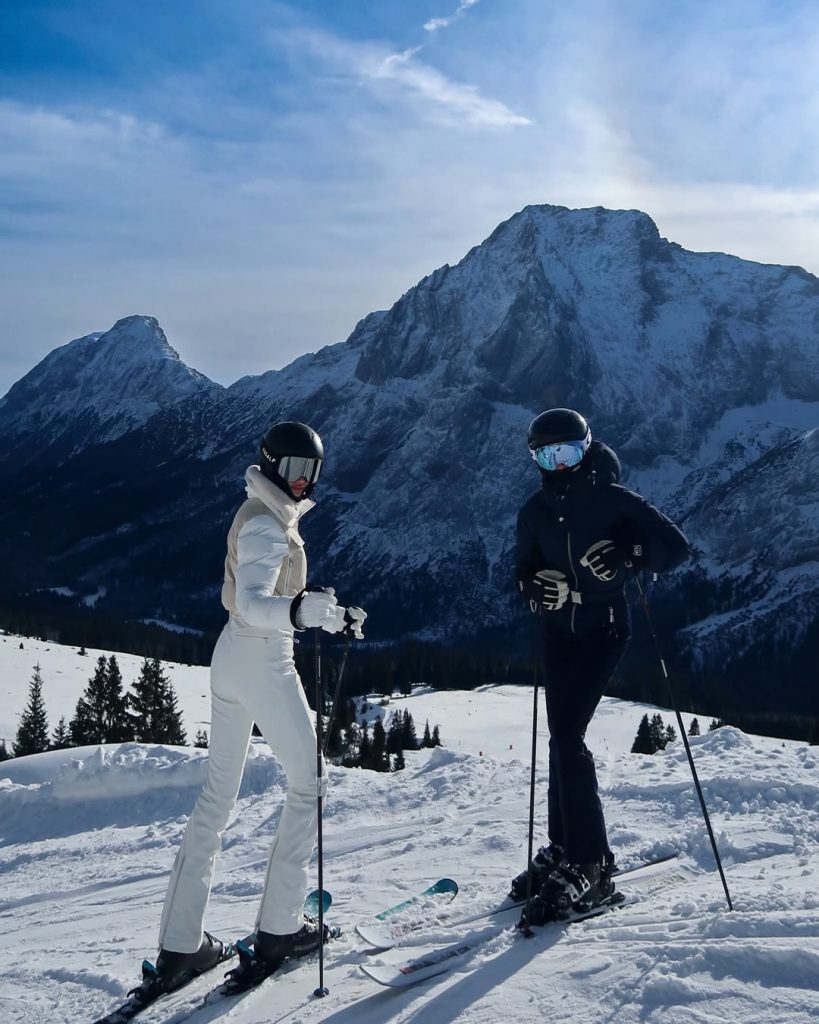 Rosie Huntington-Whiteley and Jason Statham Enjoy Family Vacation in Austria&rsquo;s Tyrol