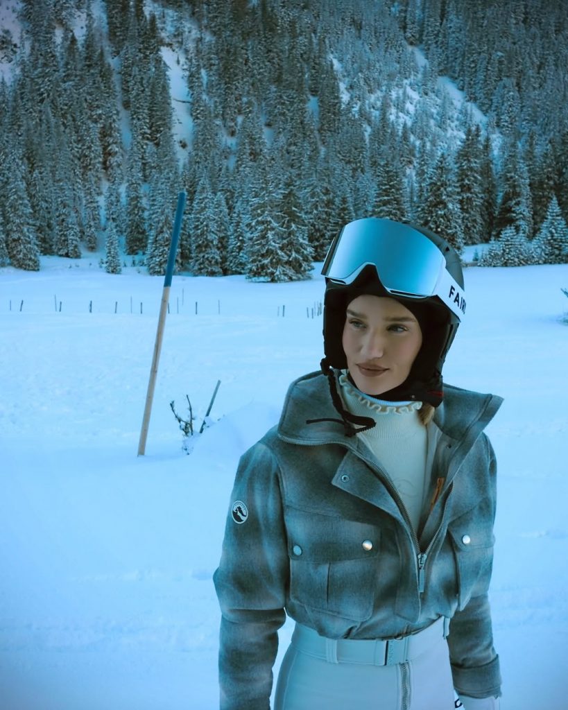 Rosie Huntington-Whiteley and Jason Statham Enjoy Family Vacation in Austria&rsquo;s Tyrol