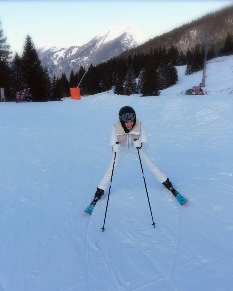 Rosie Huntington-Whiteley and Jason Statham Enjoy Family Vacation in Austria&rsquo;s Tyrol