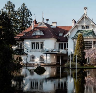 Aristokratisches Erbe bei Wien: Habsburger-Schloss für 33 Mio. € zum Verkauf