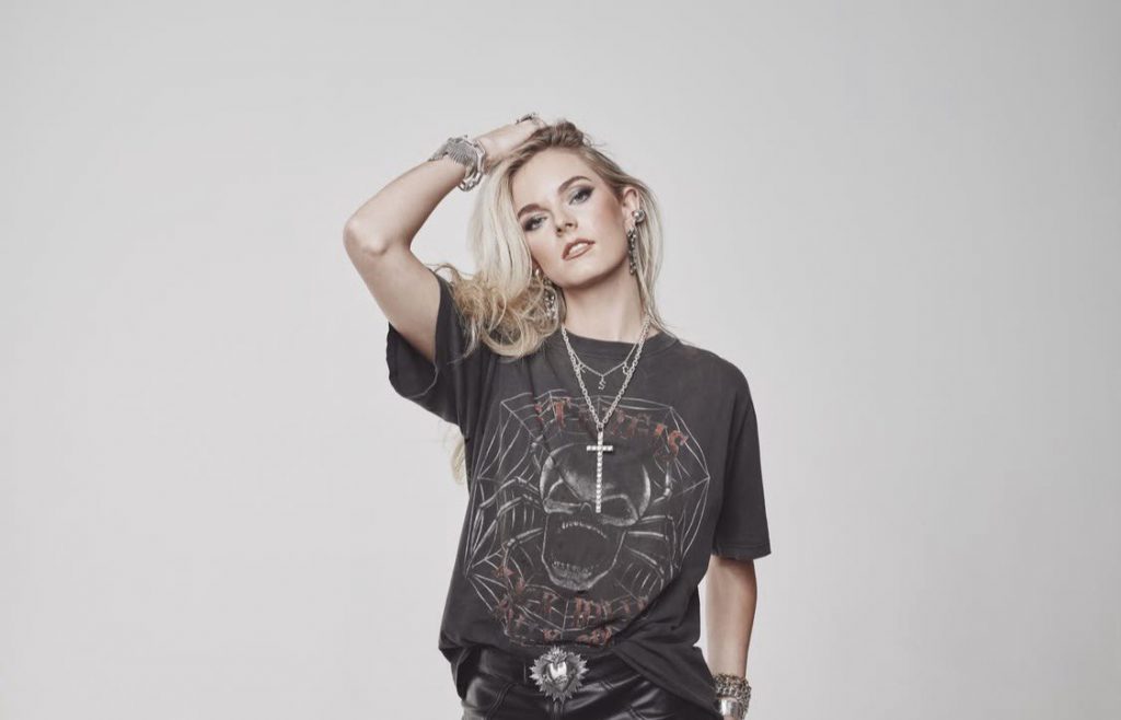 Media Reports: Keith Urban Is Dating a 26-Year-Old Singer