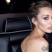 Miley Cyrus and Beyoncé performed «II Most Wanted» together in Paris