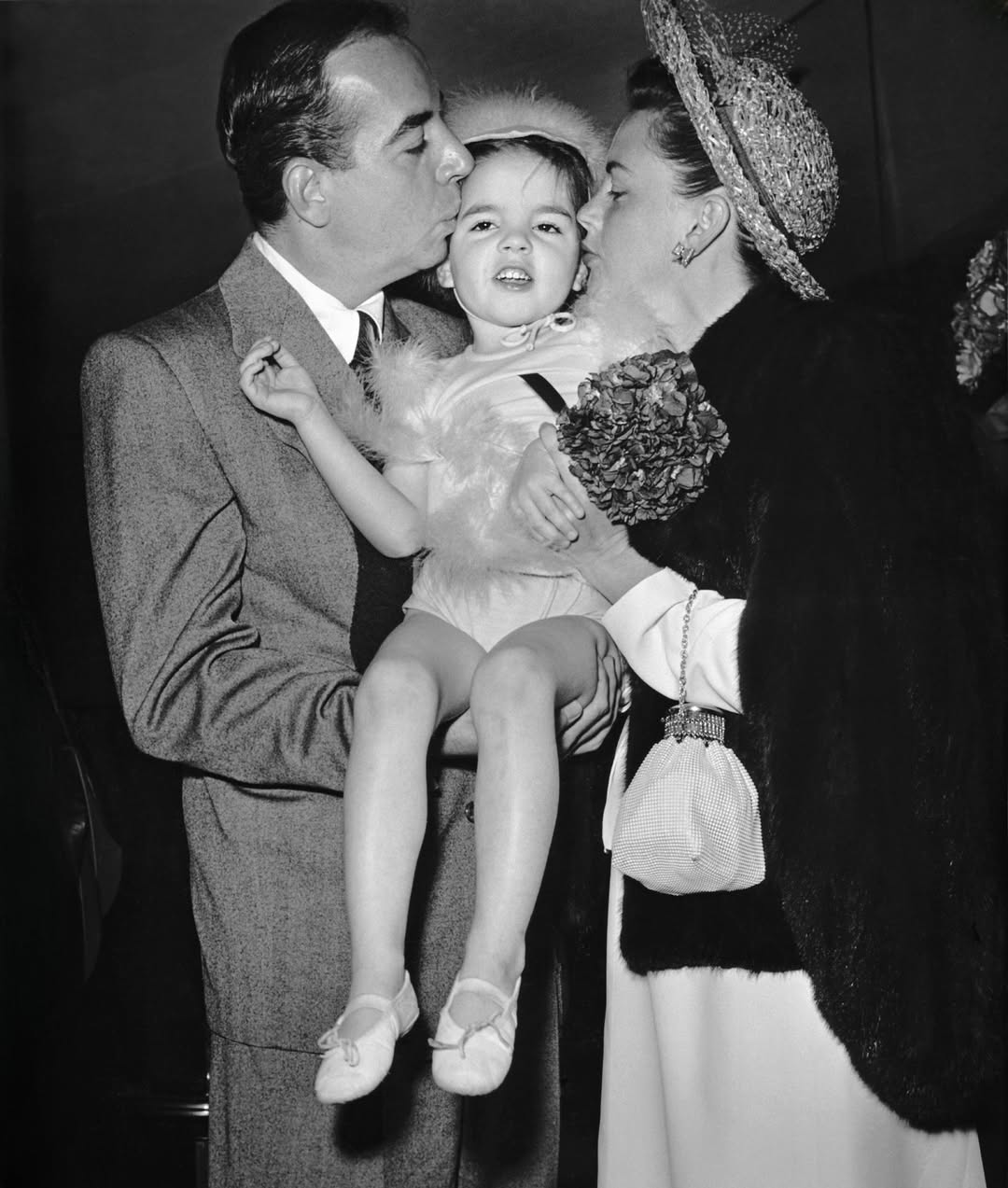 Liza Minnelli veröffentlicht schonungslose Memoiren zu ihrem 80. Geburtstag: Erste Zitate