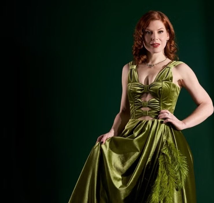 ORF-Star Teresa Vogl pr&auml;sentiert ihr Traumkleid f&uuml;r den Opernball 2026