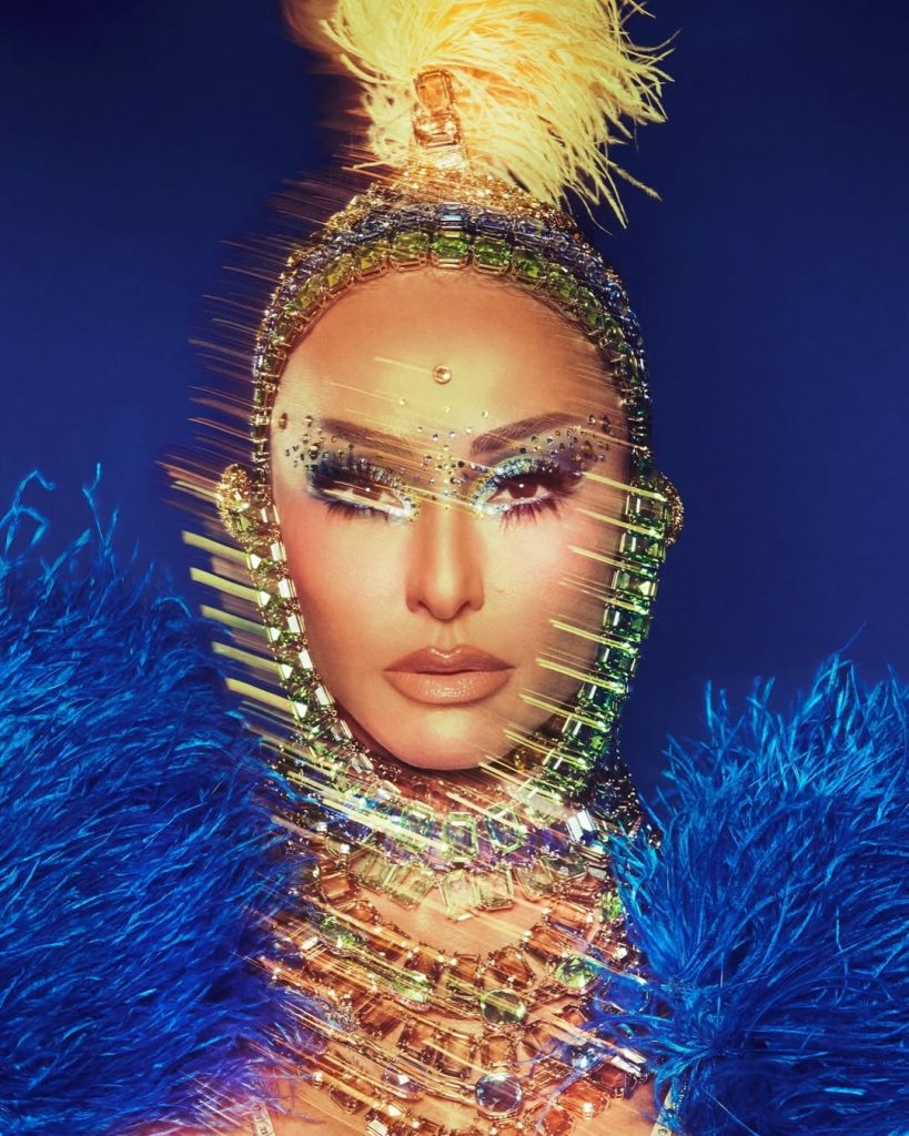 Sabrina Sato erstrahlt in Swarovski-Kristallen beim Karneval in Rio de Janeiro