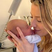 Bianca Censori &auml;u&szlig;ert sich erstmals zu ihren provokanten Looks