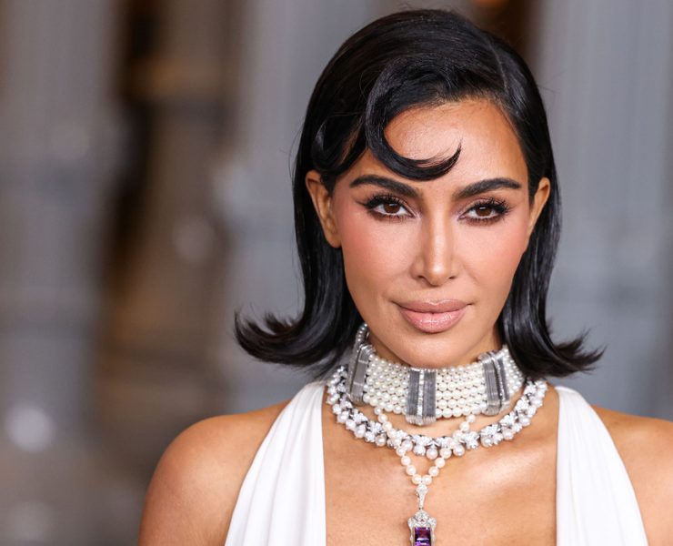 Kim Kardashian Suspected of a Romance with Racing Driver Lewis Hamilton