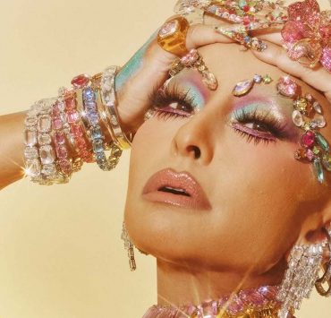 Sabrina Sato erstrahlt in Swarovski-Kristallen beim Karneval in Rio de Janeiro