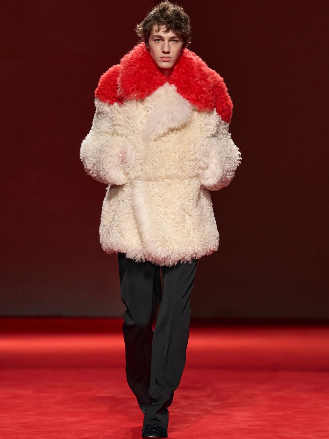 Spiel der Kontraste in der Herbst-Winter-Kollektion von Bottega Veneta