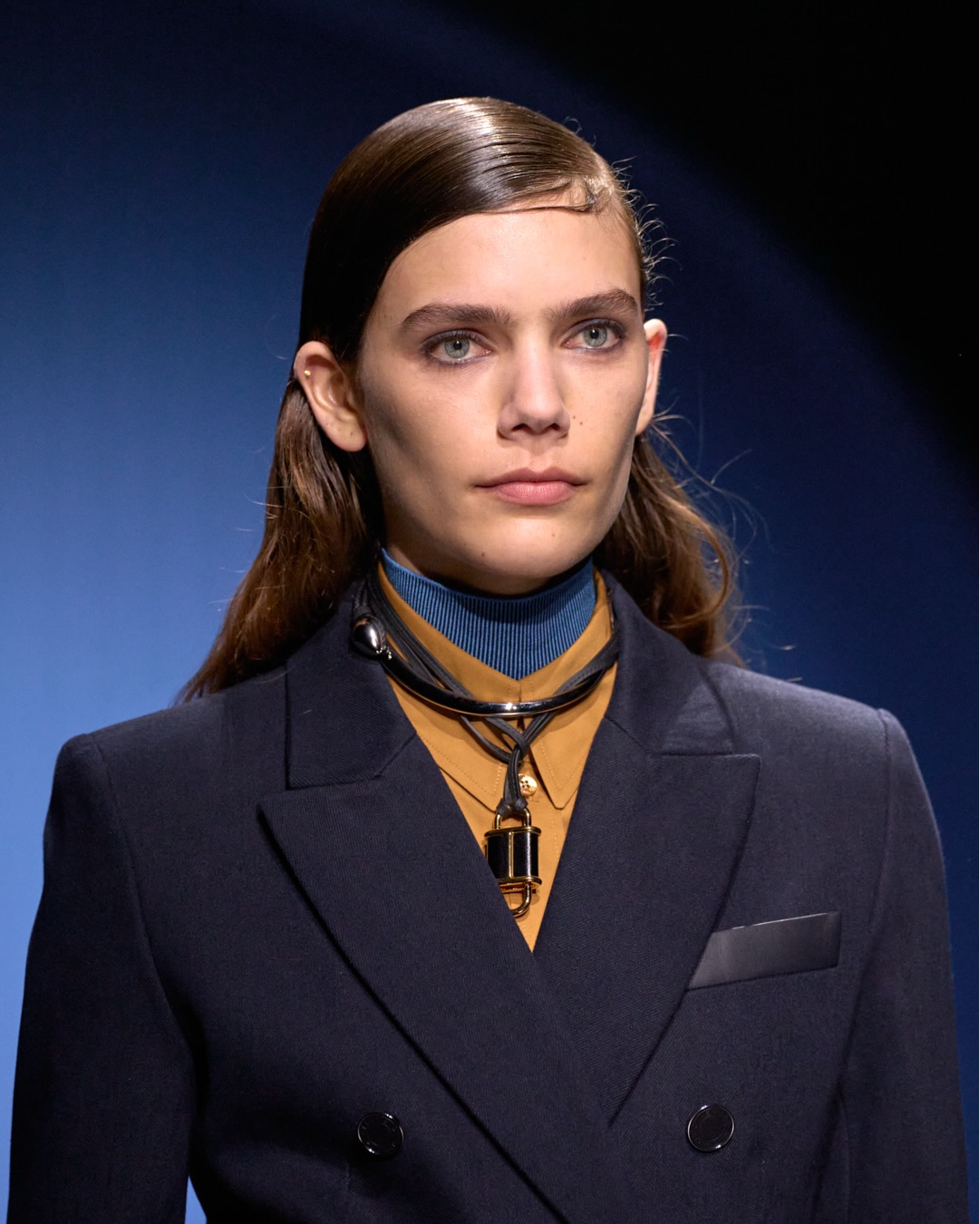 Mondlicht und Jockey-&Auml;sthetik: Herm&egrave;s pr&auml;sentiert die Kollektion FW&rsquo;2026