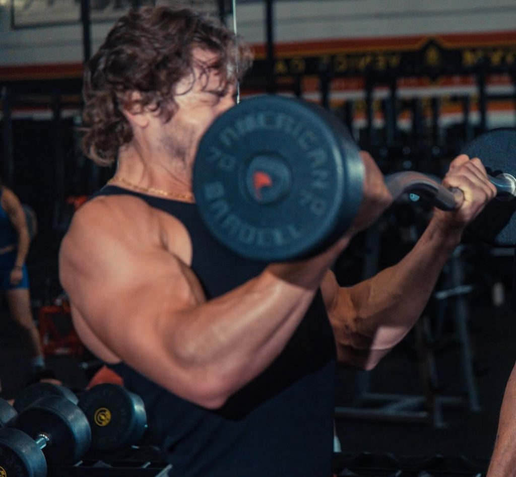 Arnold Schwarzenegger prepares his son for a bodybuilding debut