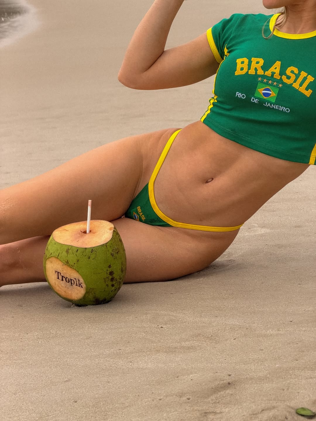 Brasilianische Postkarten: Stephanie Davis ist in den Urlaub aufgebrochen