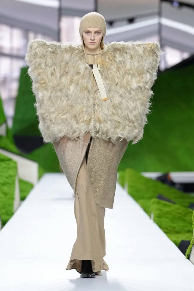Medieval and Mountain Aesthetics at the Louis Vuitton Show