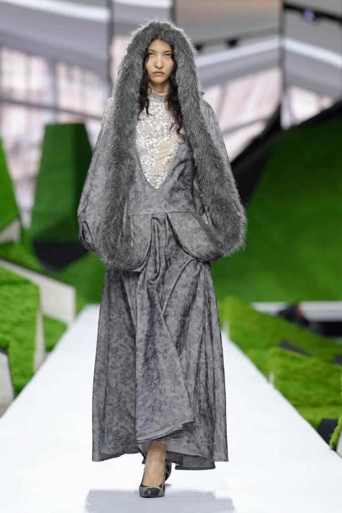 Medieval and Mountain Aesthetics at the Louis Vuitton Show