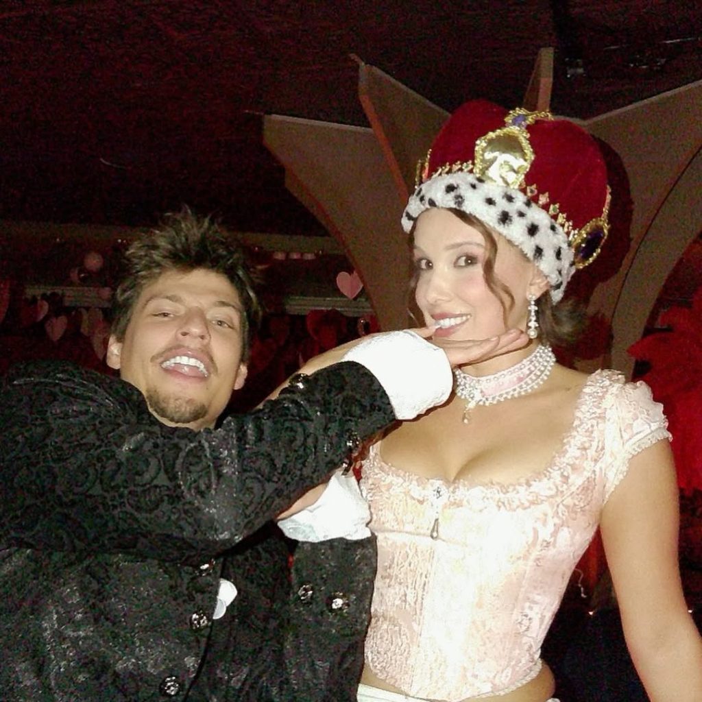 Millie Bobby Brown feierte ihren Geburtstag im Stil von Marie Antoinette