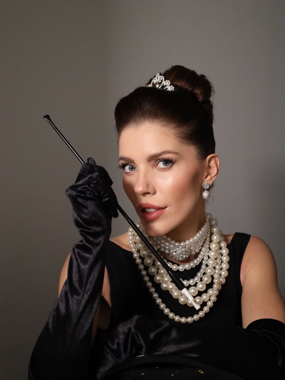 Victoria Swarovski verwandelt sich in Holly Golightly aus «Frühstück bei Tiffany»