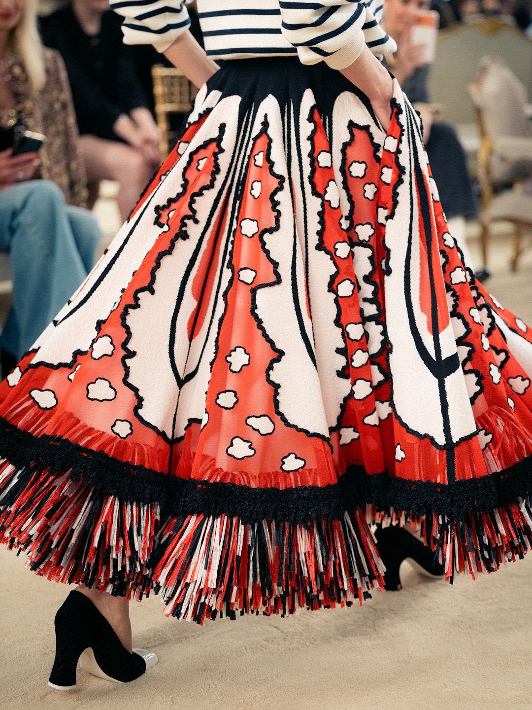 Wodurch blieb die erste Cruise-Show von Matthieu Blazy f&uuml;r Chanel in Erinnerung?