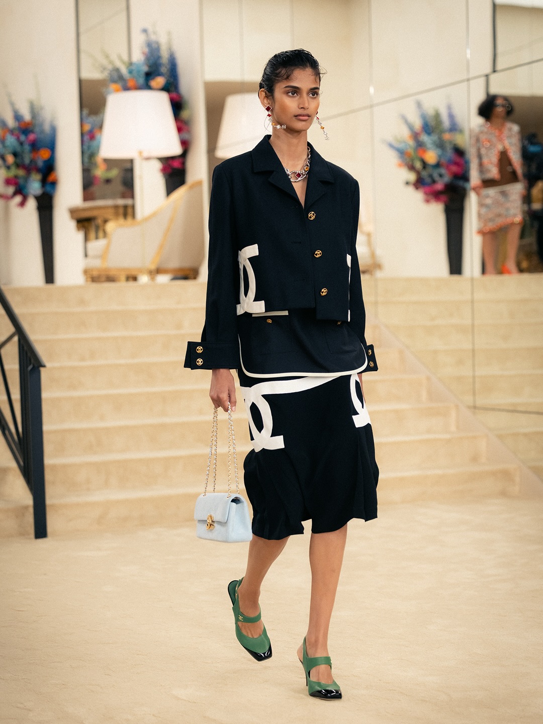 Wodurch blieb die erste Cruise-Show von Matthieu Blazy f&uuml;r Chanel in Erinnerung?