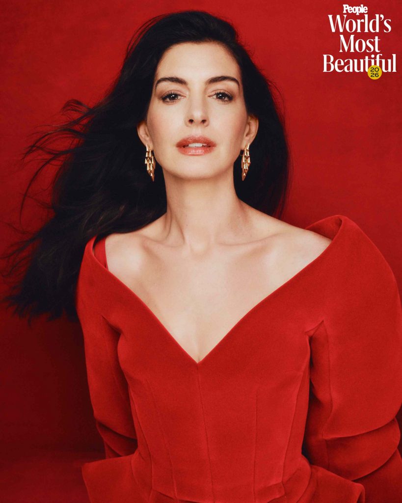 Anne Hathaway zur sch&ouml;nsten Prominenten der Welt gek&uuml;rt