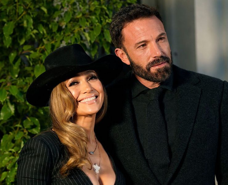 Ben Affleck Transfers His Share of $60 Million Estate to Jennifer Lopez