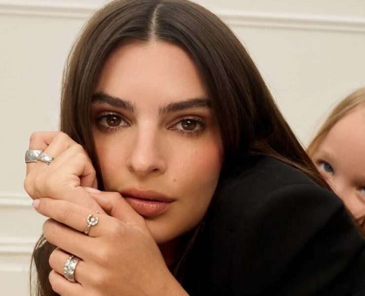 Emily Ratajkowski