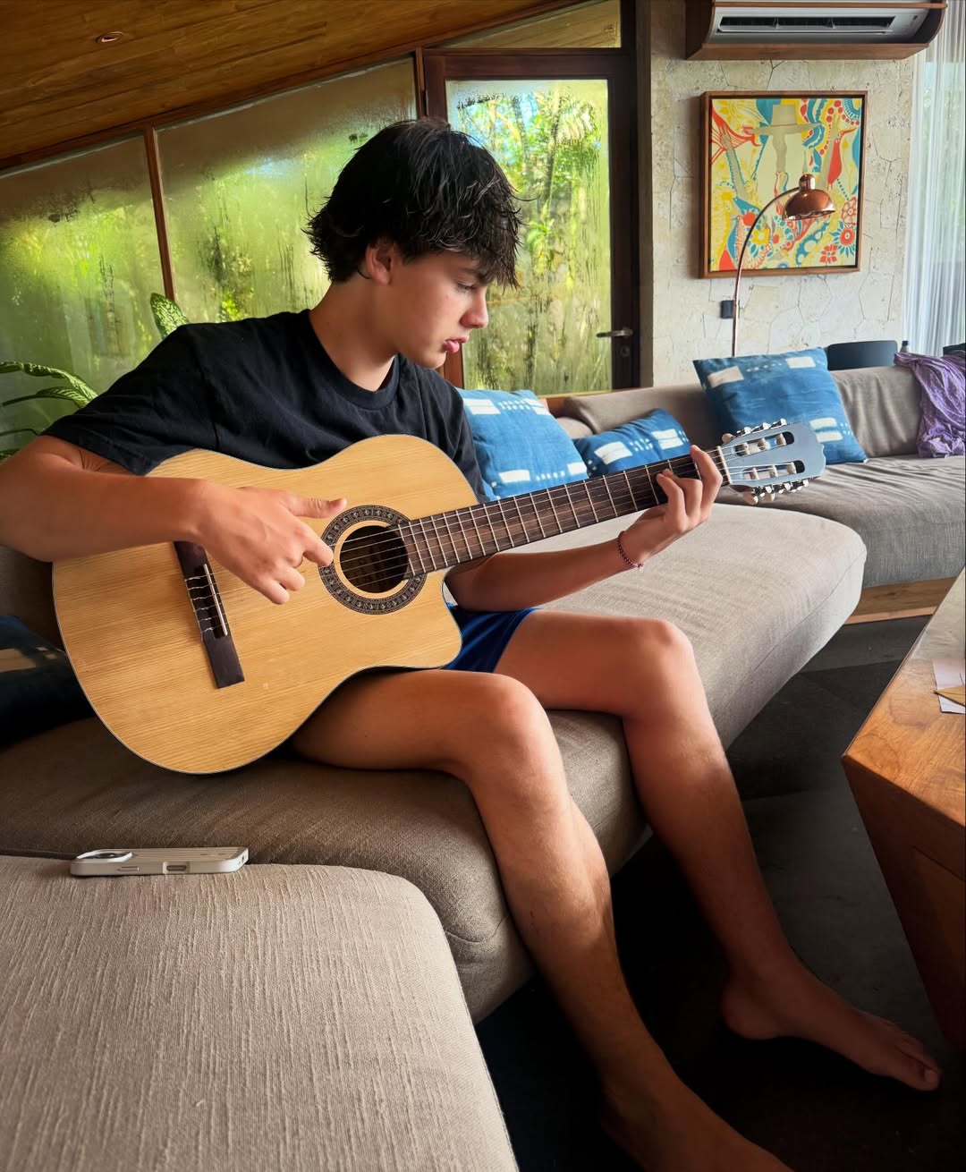 Postkarten aus Bali: Alessandra Ambrosio feiert ihren 45. Geburtstag mit ihrem Freund