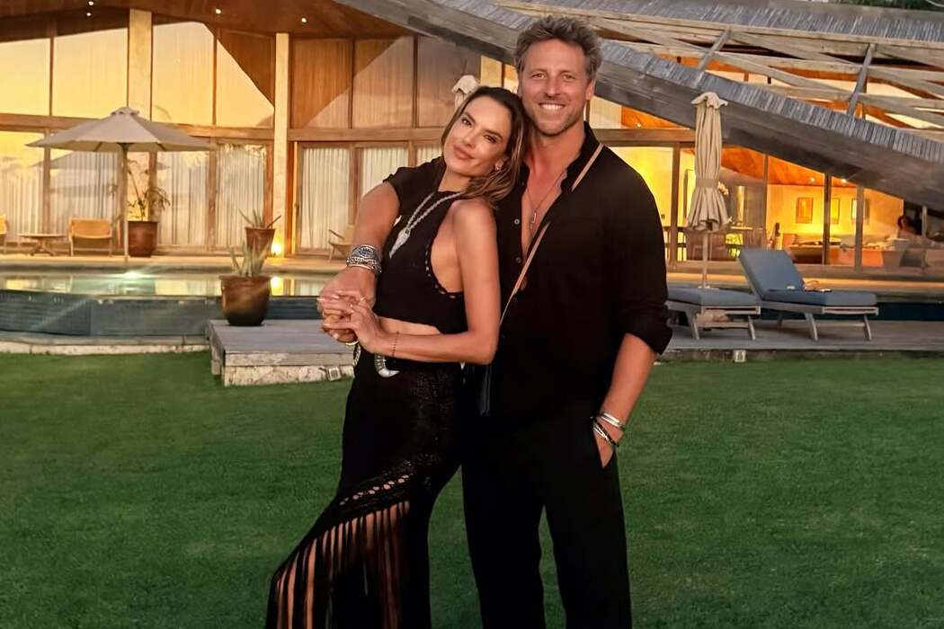 Postkarten aus Bali: Alessandra Ambrosio feiert ihren 45. Geburtstag mit ihrem Freund