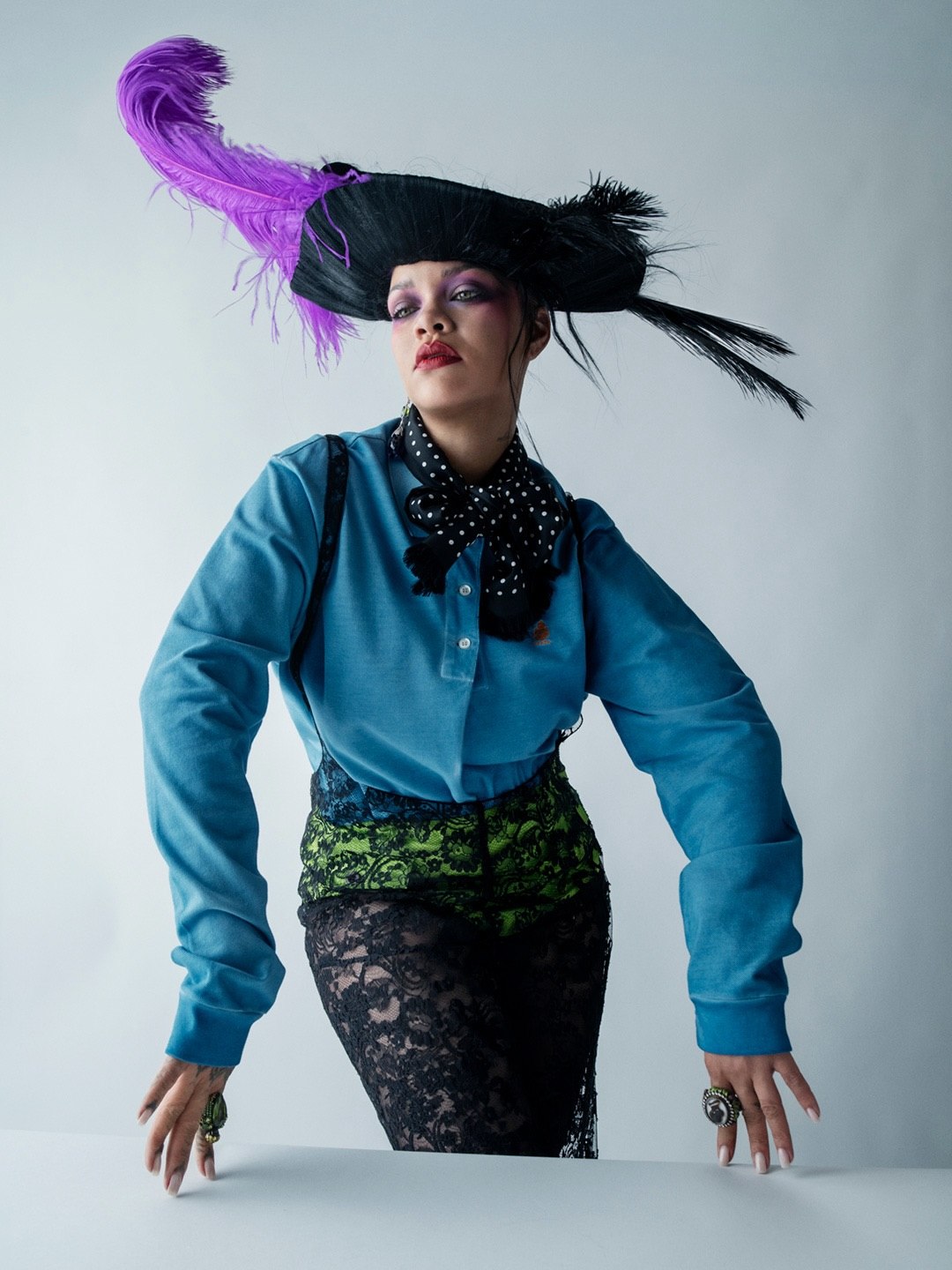 Rihanna erschien gemeinsam mit ihrer Tochter auf dem Cover des W Magazine