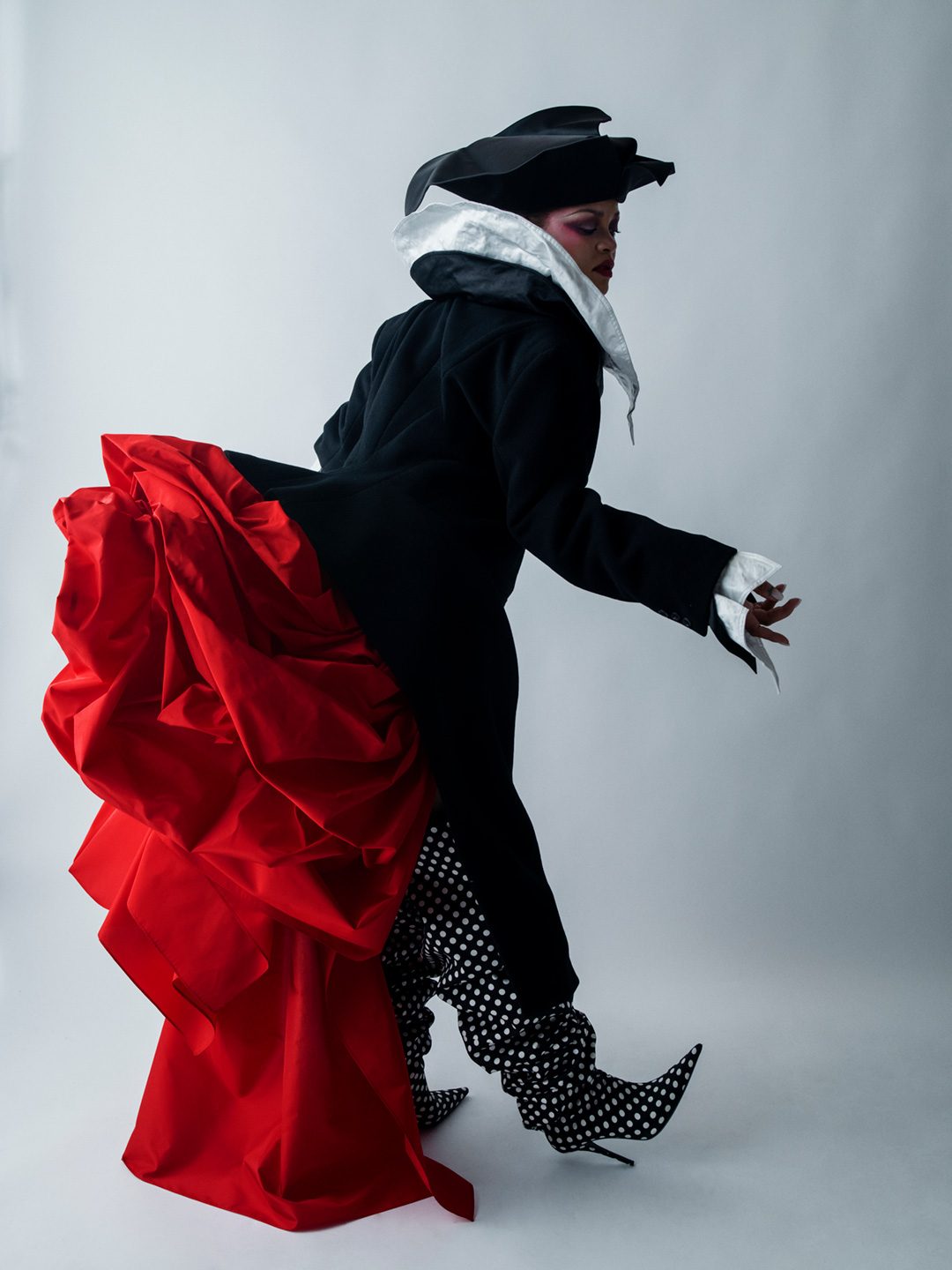 Rihanna erschien gemeinsam mit ihrer Tochter auf dem Cover des W Magazine