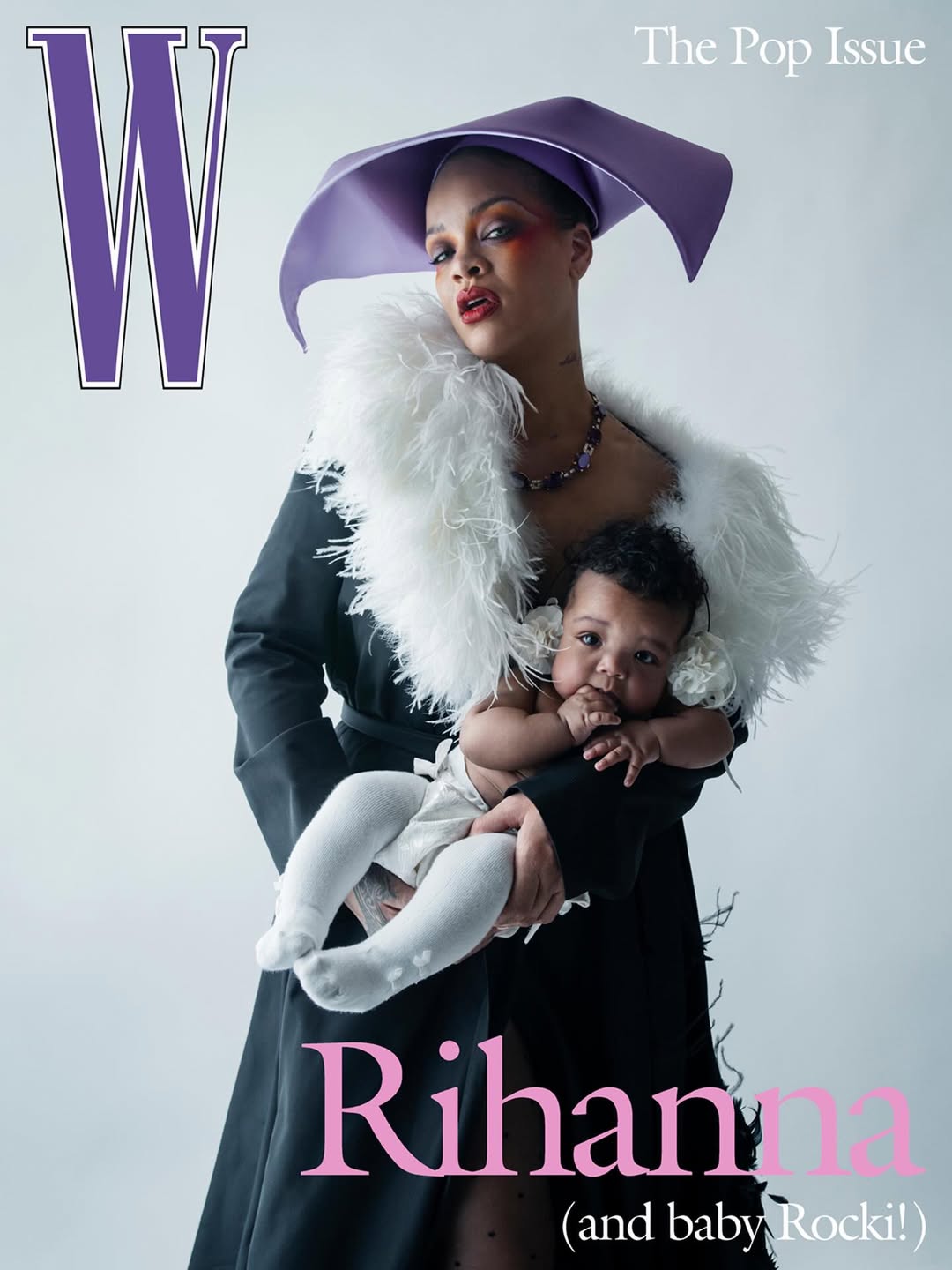 Rihanna erschien gemeinsam mit ihrer Tochter auf dem Cover des W Magazine