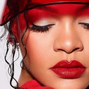 Helena Bonham Carter verl&auml;sst den Cast von The White Lotus nach Drehstart