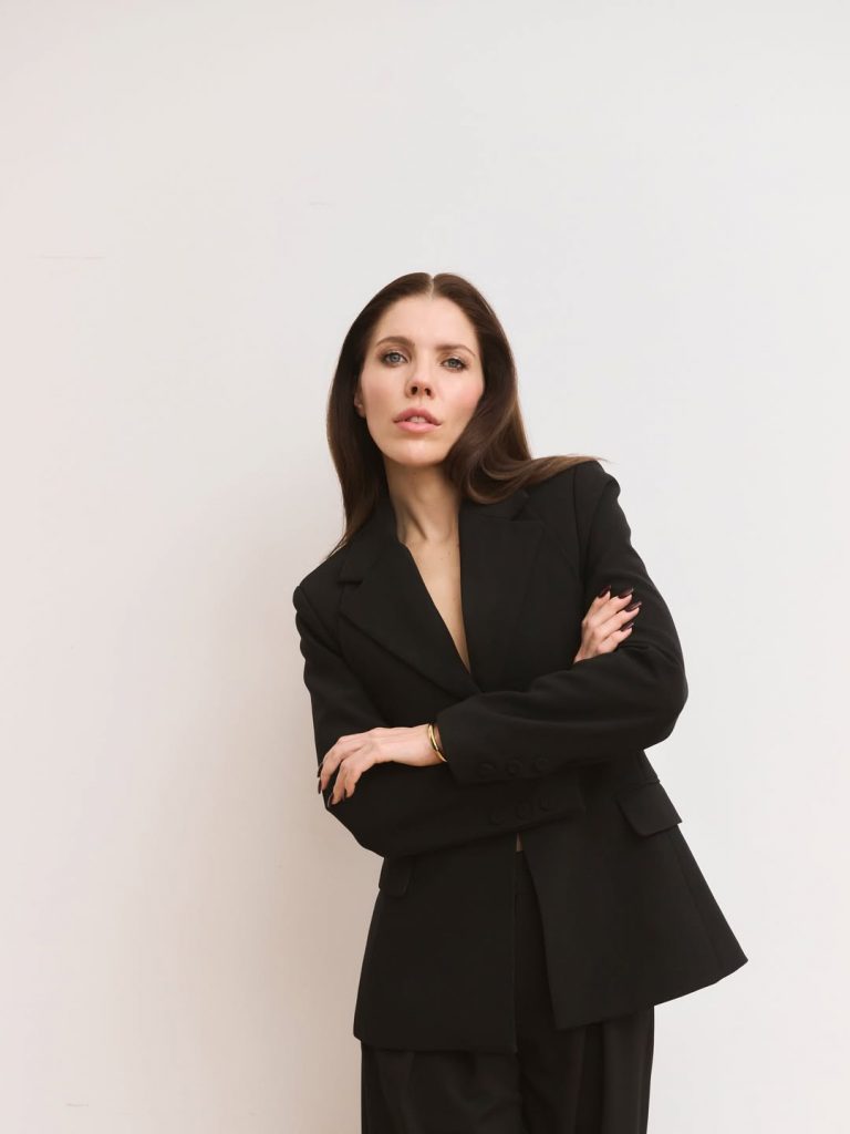 Victoria Swarovski pr&auml;sentiert ihre eigene Modemarke