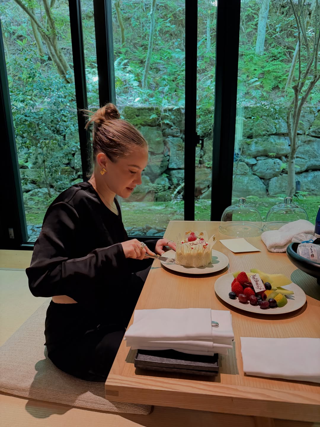 Stephanie Davis zeigte, wie sie ihren Geburtstag gefeiert hat