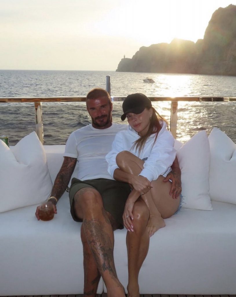 &laquo;Du bist unsere Welt&raquo;: Victoria Beckham teilt Archivfotos mit ihrem Ehemann