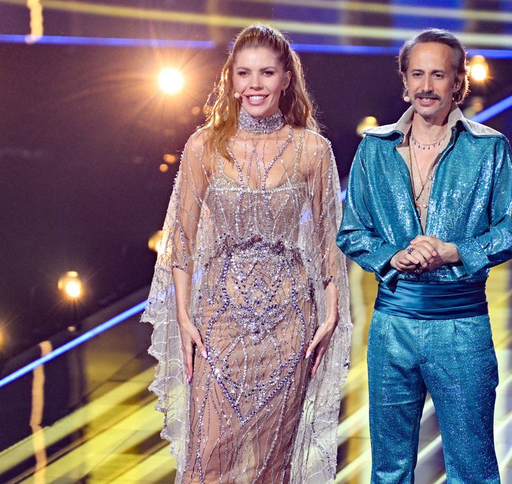 Victoria Swarovski begeistert beim zweiten Halbfinale mit Humor, Glamour und musikalischer Vielseitigkeit