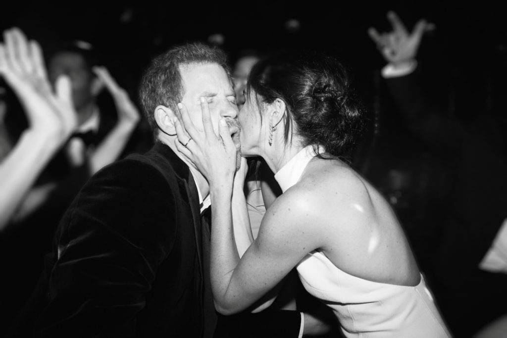 Meghan Markle zeigt erstmals Archivaufnahmen ihrer Hochzeit mit Prince Harry