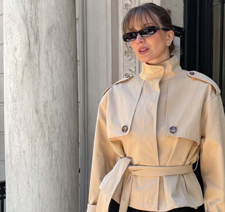 Summer trends from Dragana Stankovic: windbreakers, capri pants and the color red