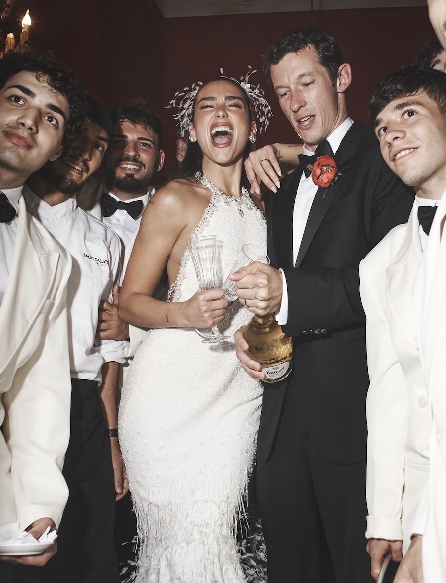 Mr & Mrs: Dua Lipa teilt neue Hochzeitsfotos