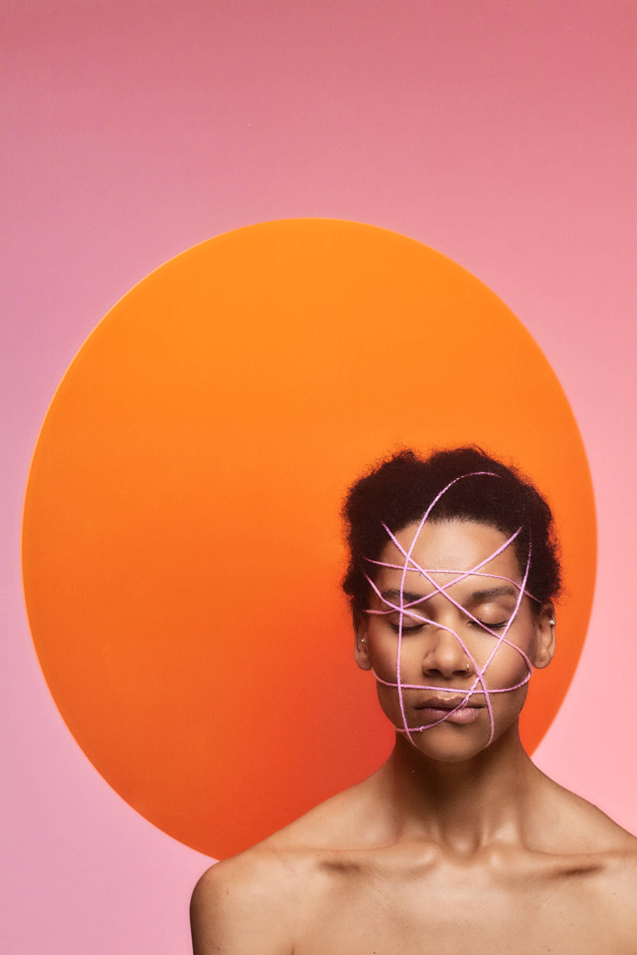 Rebecca Horner wurde zur Muse des neuen Kunstprojekts von Franz Josef Baur «Liquid Presence»