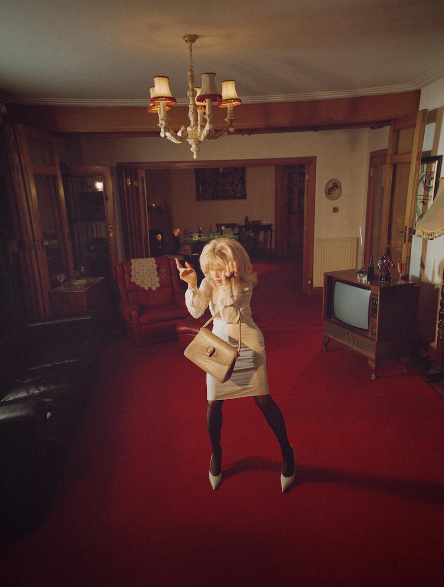 Madonna präsentiert außergewöhnliche Looks vor der Kamera von Nadia Lee Cohen