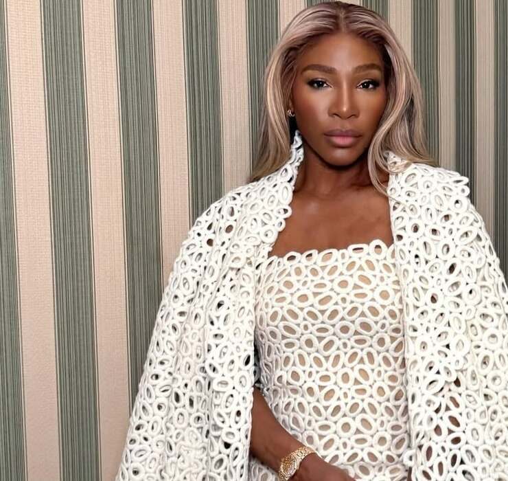 Serena Williams returns to professional tennis