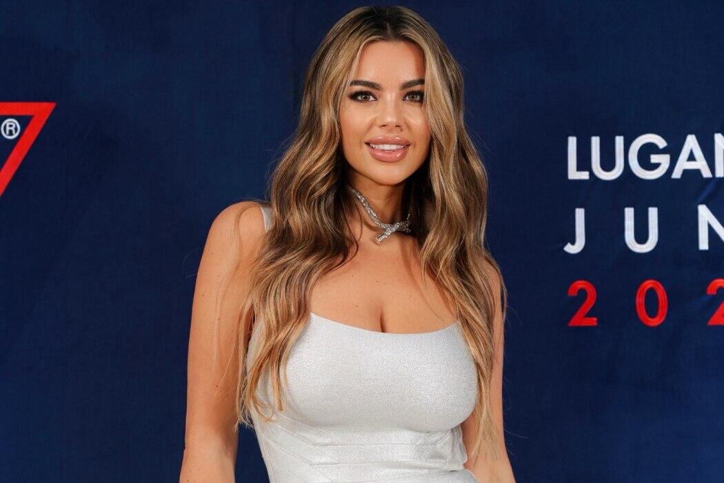 Nadine Mirada besucht die GUESS-Show in der Schweiz