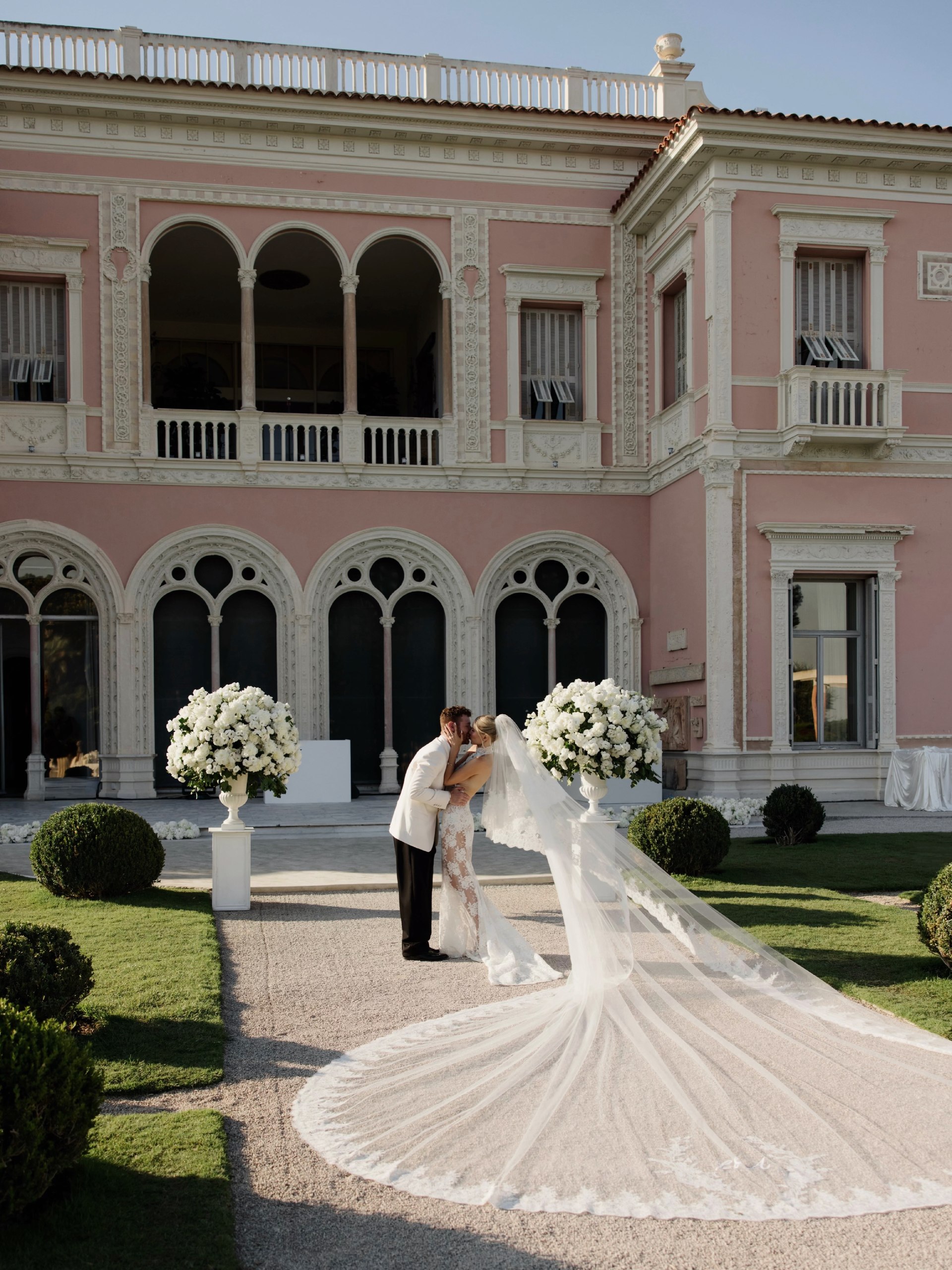Leonie Hanne celebrated a fairytale wedding in France and shared the first photos